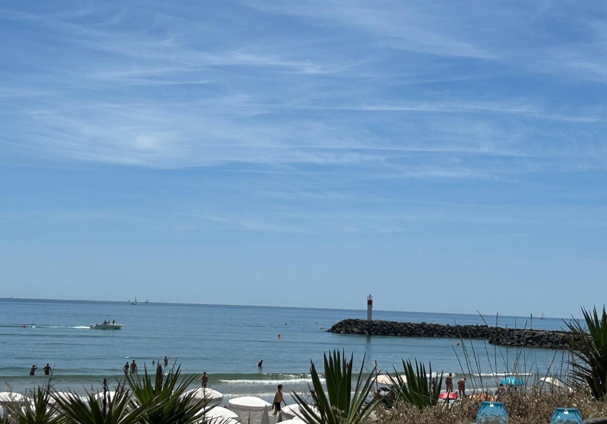 Le Jardin d'EDEN réservé aux couples Agde Esterno foto